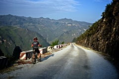 vietnam-ha-giang-bicycling