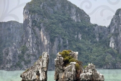 Halong Kissing Rocks