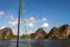la-fairy-boat-bow