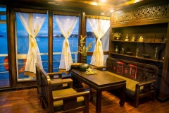relax-while-you-dine