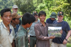 veterans-visiting-locals